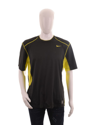 Спортна тениска Nike