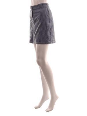 Пола DIVIDED By H&M